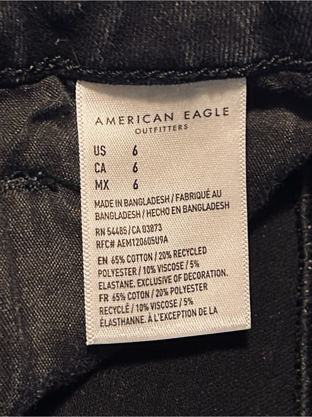 AEO Black Distressed Denim Shorts - Picture 9 of 9